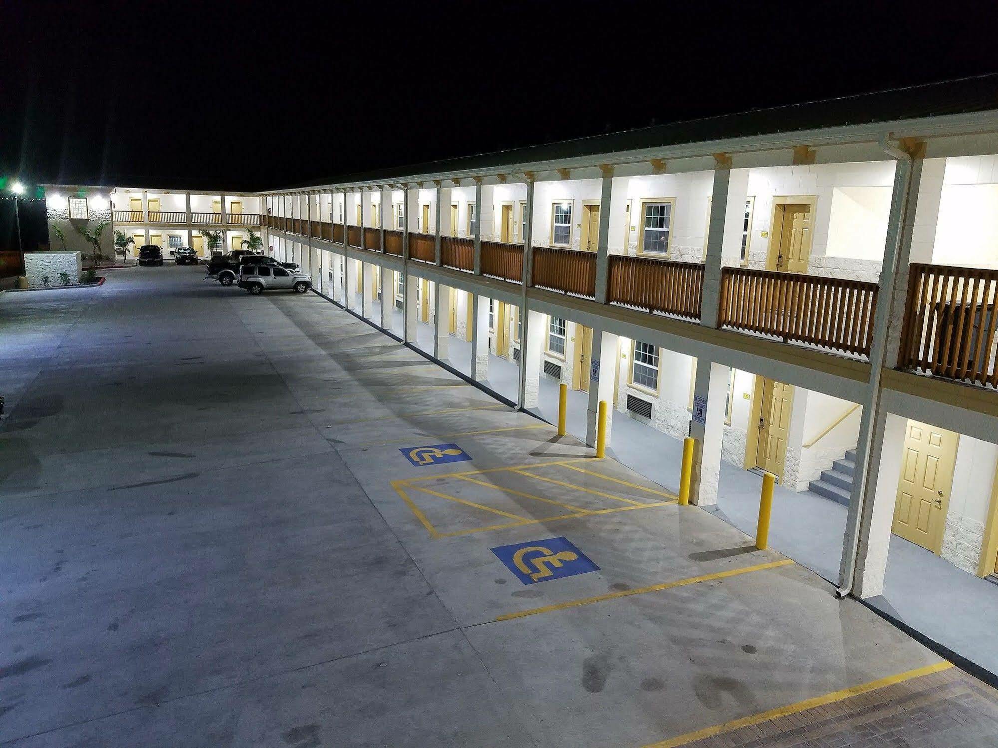 Lighthouse Inn South Padre Island Exterior photo